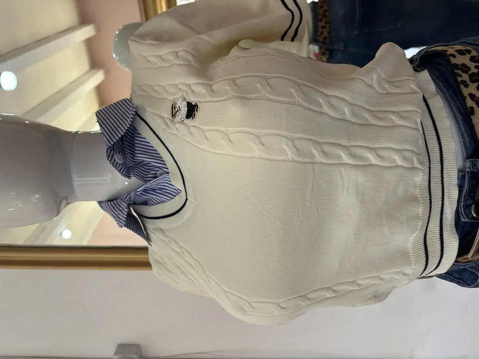 Blusa estilo polo