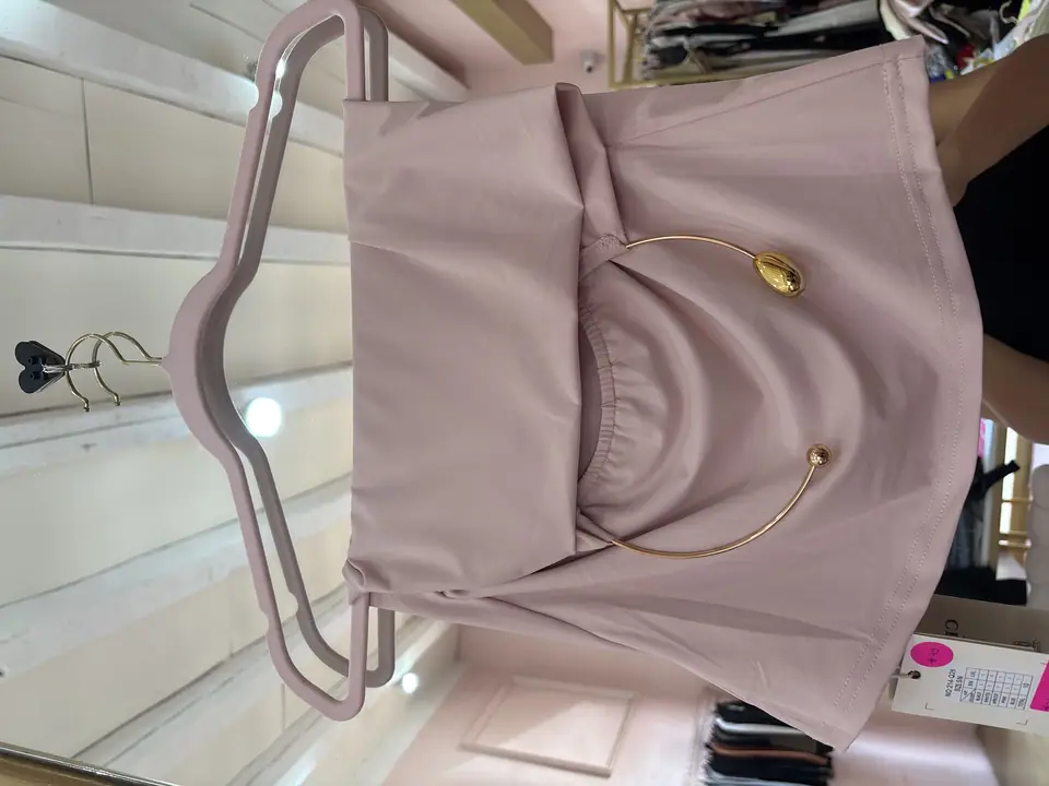 Blusa cuello diadema