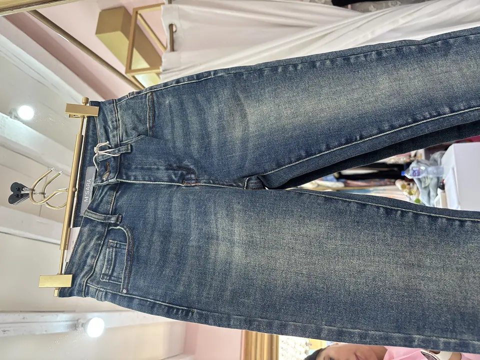 Pantalón skinny deslavado