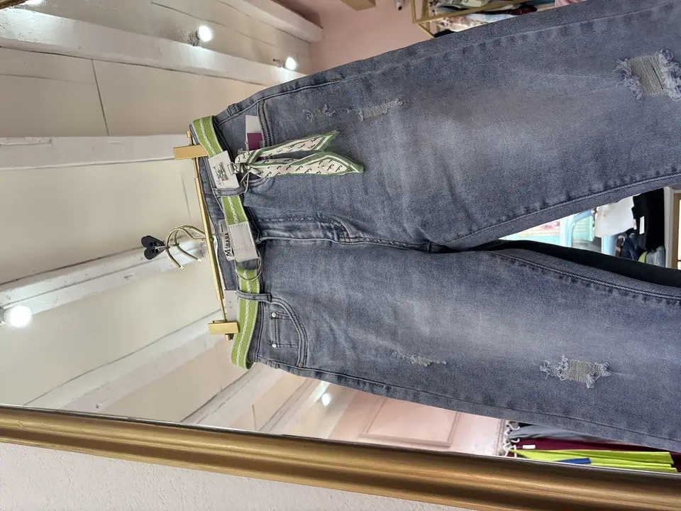 Pantalón cinturones verde