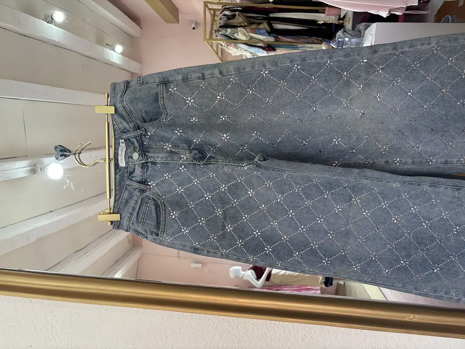 Pantalón brillos