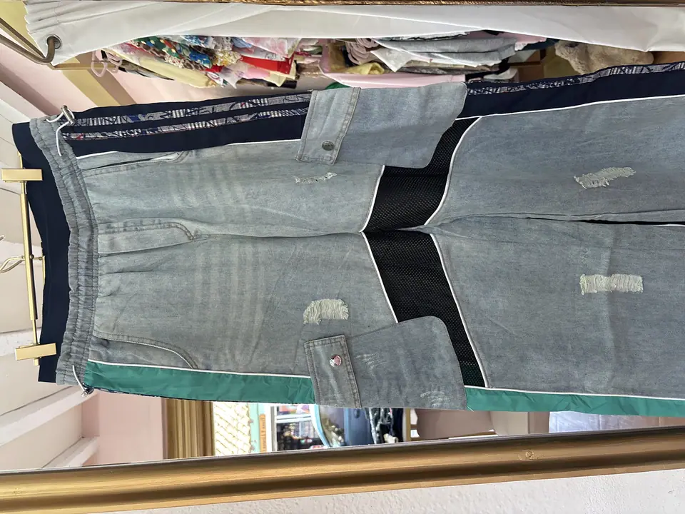 Pantalón over