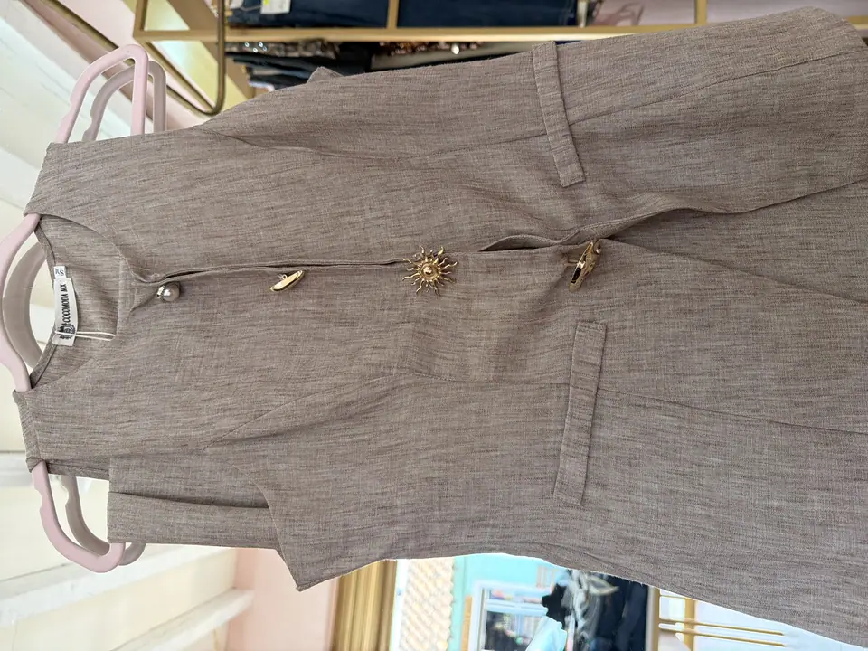 Conjunto beige