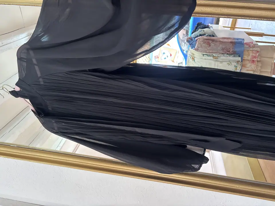 Maxi vestido negro tablones