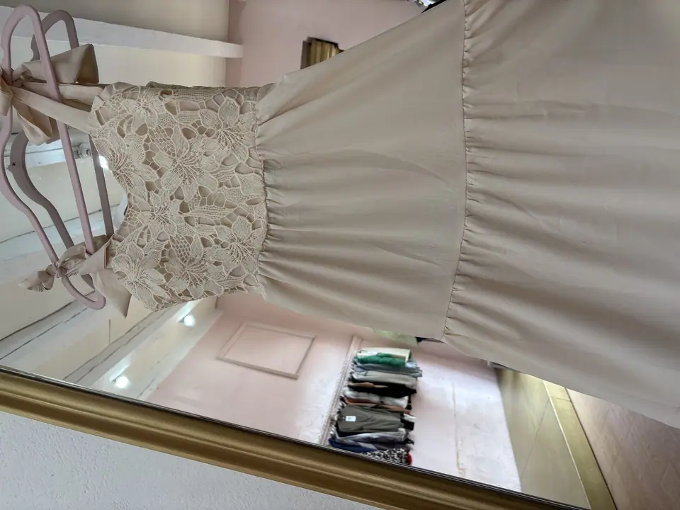 Vestido beige