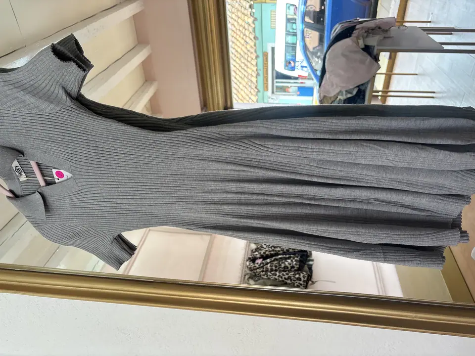 Vestido gris corto A