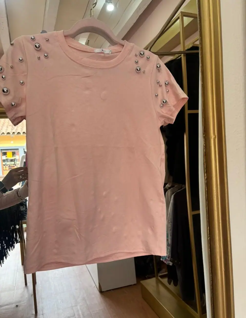 Blusa rosa de perlas plata