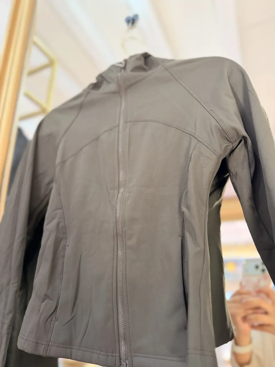 conjunto deportivo afelpado