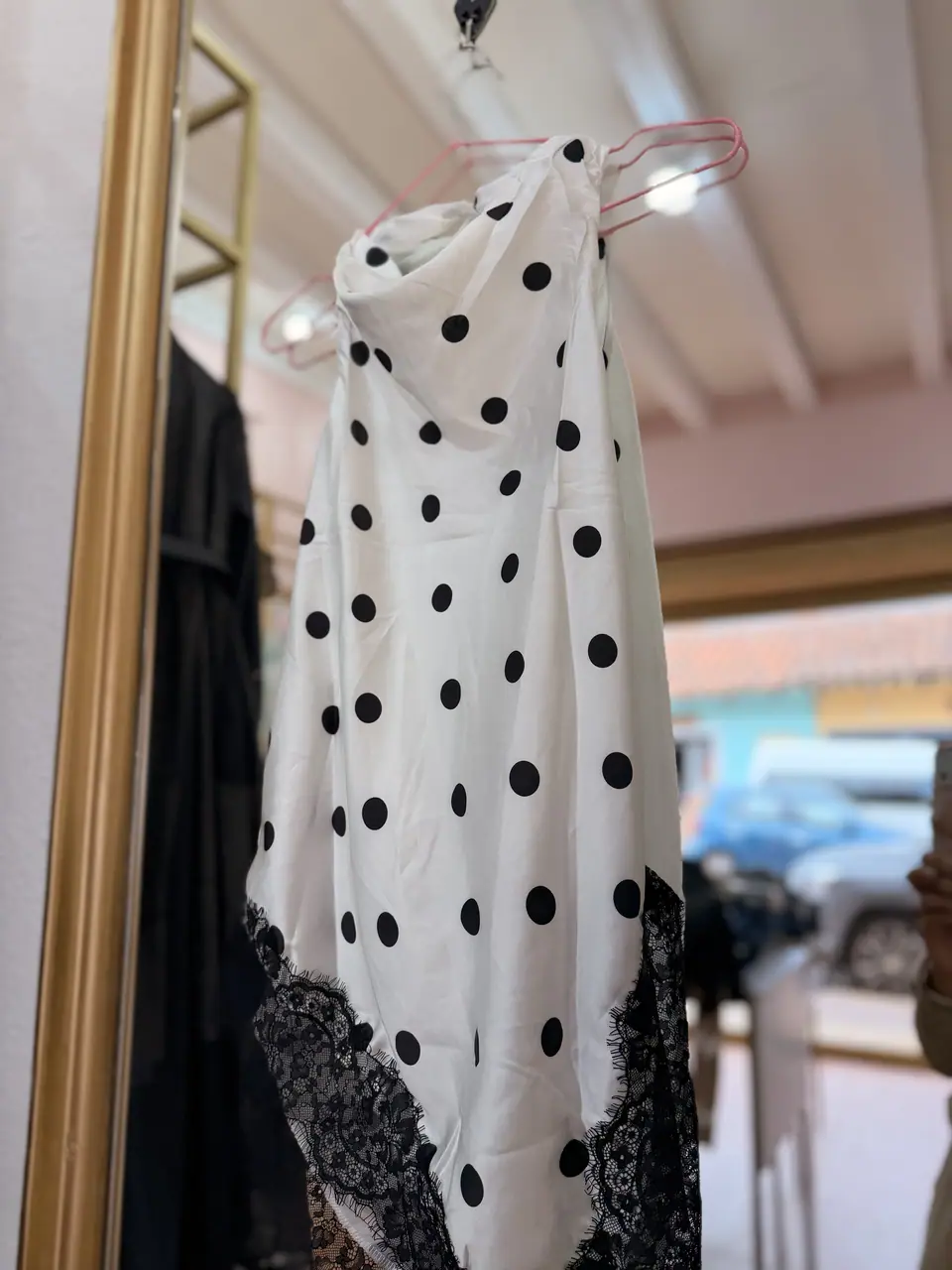 blusa satin con puntos