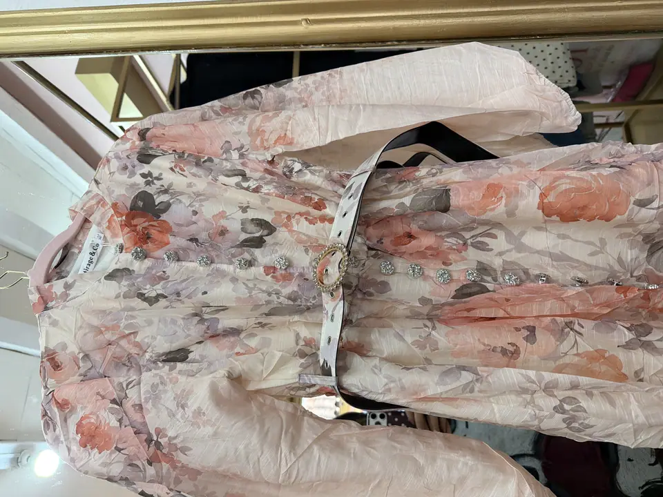 Vestido, floreado, manga larga corto