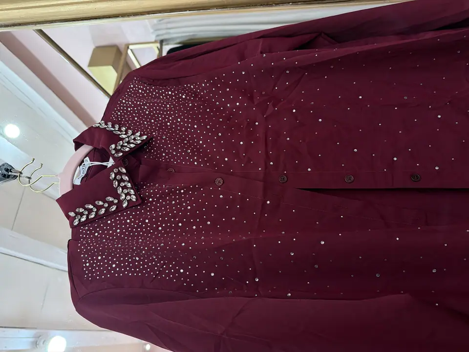 Camisa de brillos