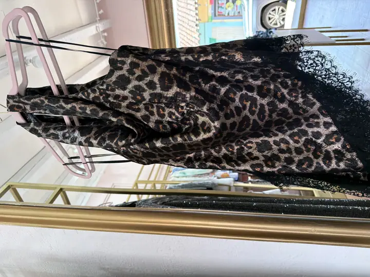 Blusa leopardo