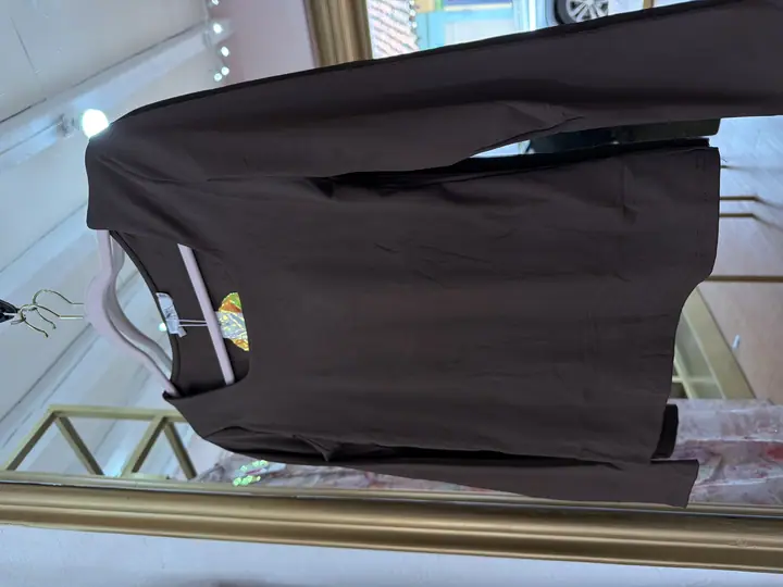 Blusa manga larga básica