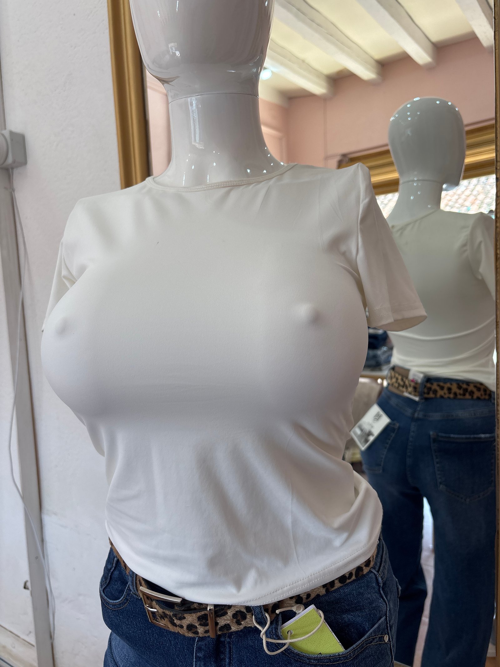 Blusa manga corta básica