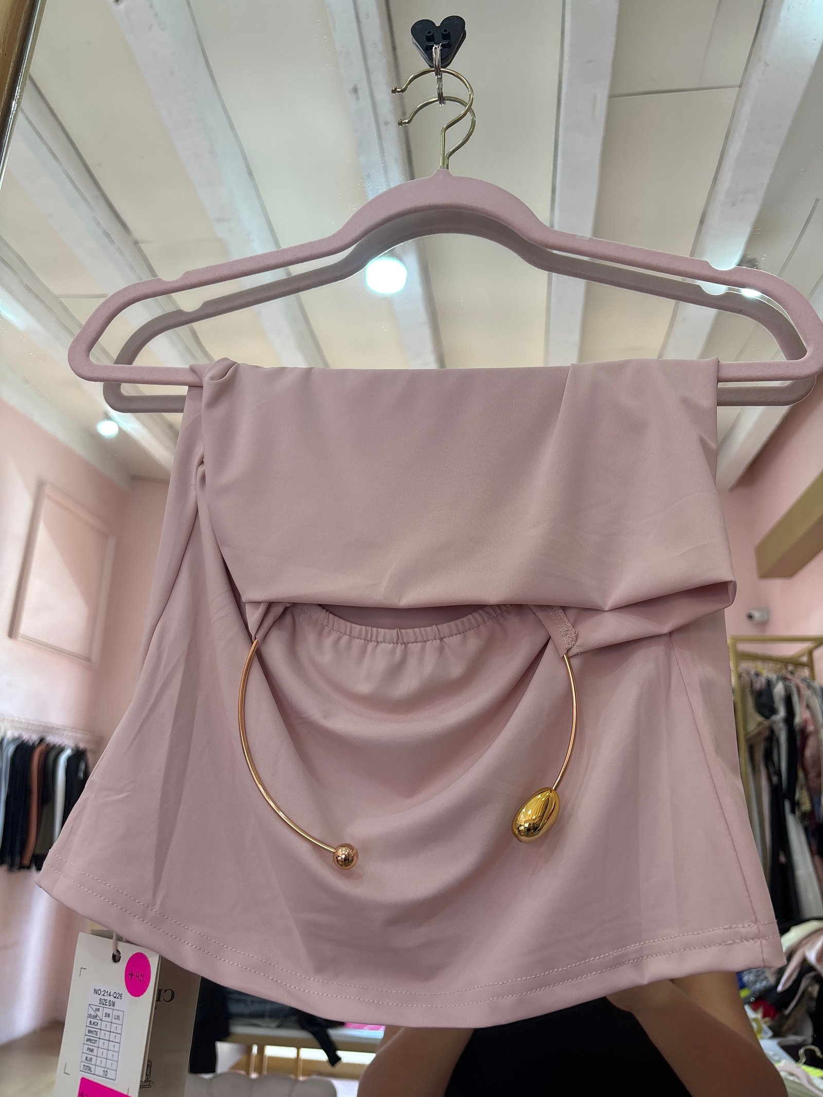 Blusa cuello diadema