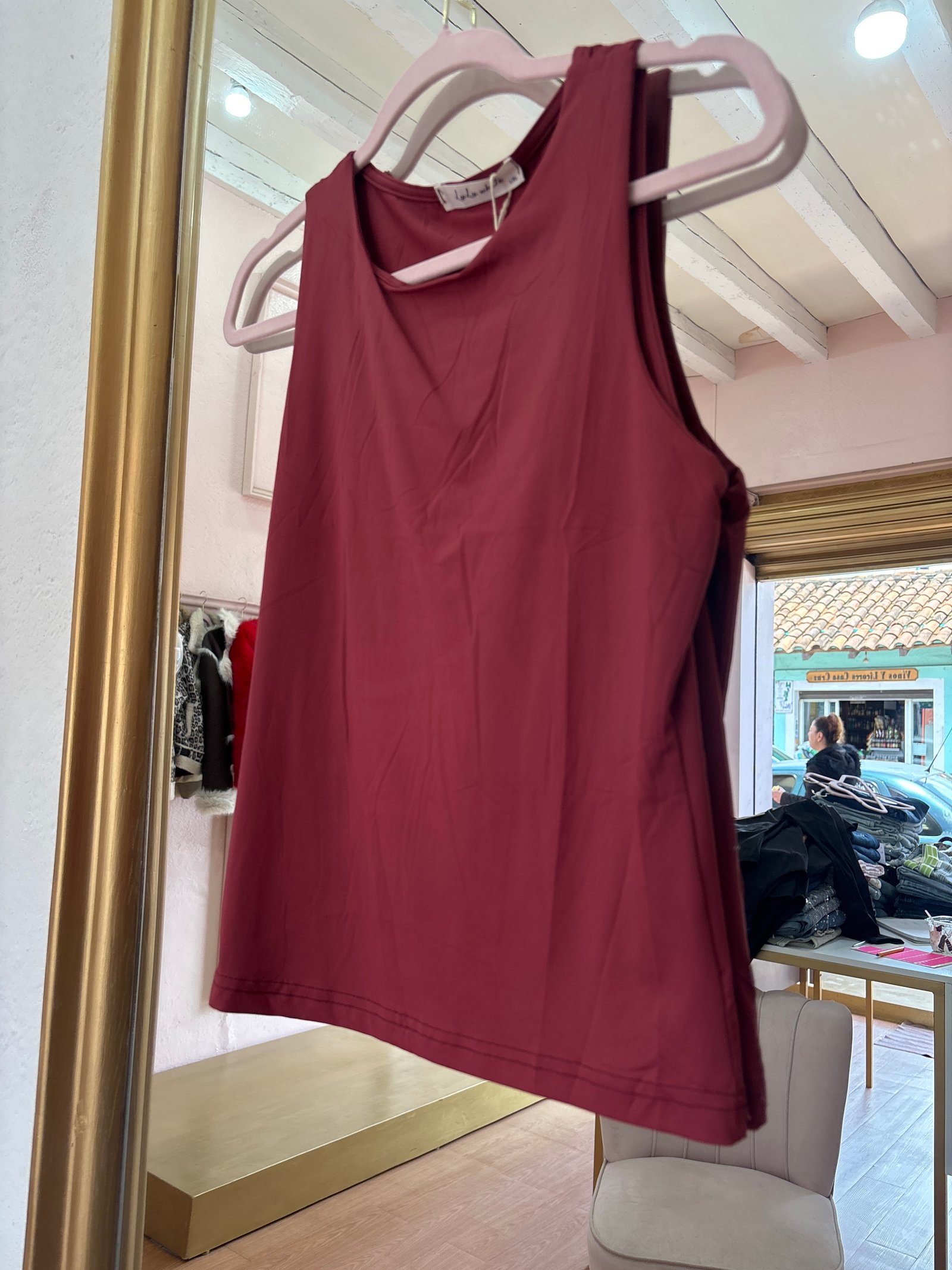 Blusa manga corta vino