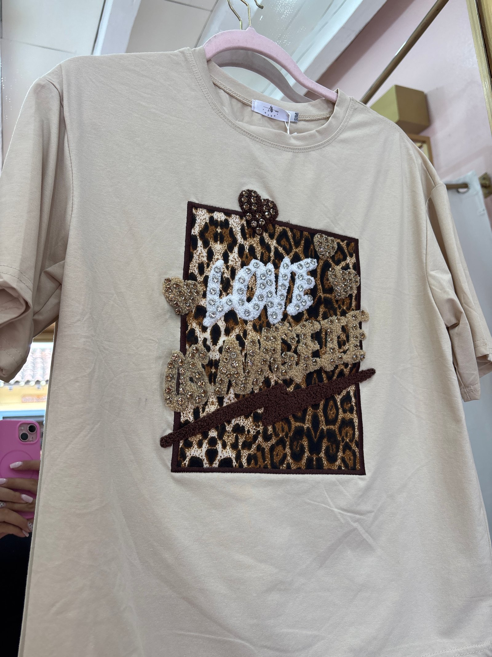 Blusa Love animal print