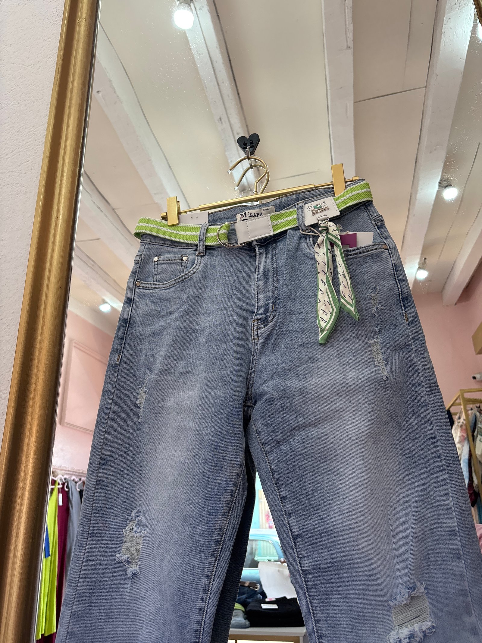 Pantalón cinturones verde