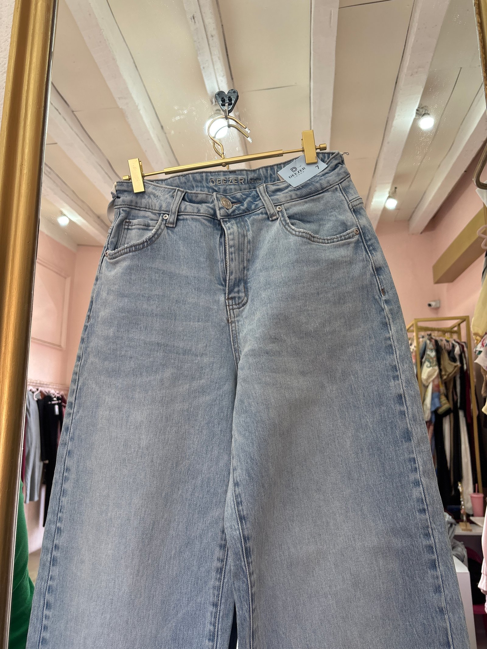Pantalón over con Paleacate azul