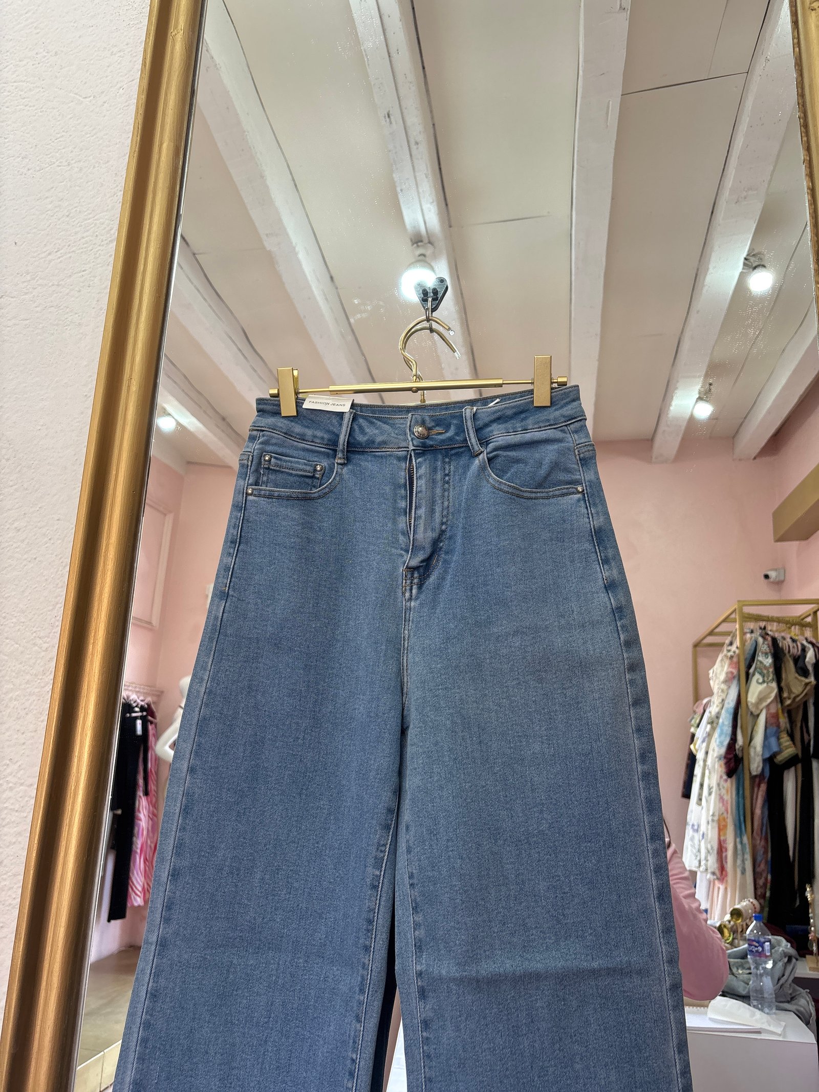 Pantalón over claro