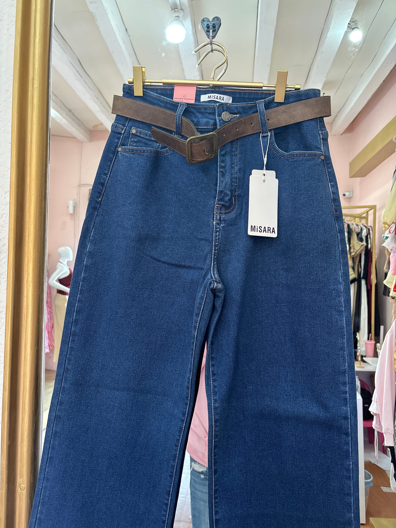 Pantalón over