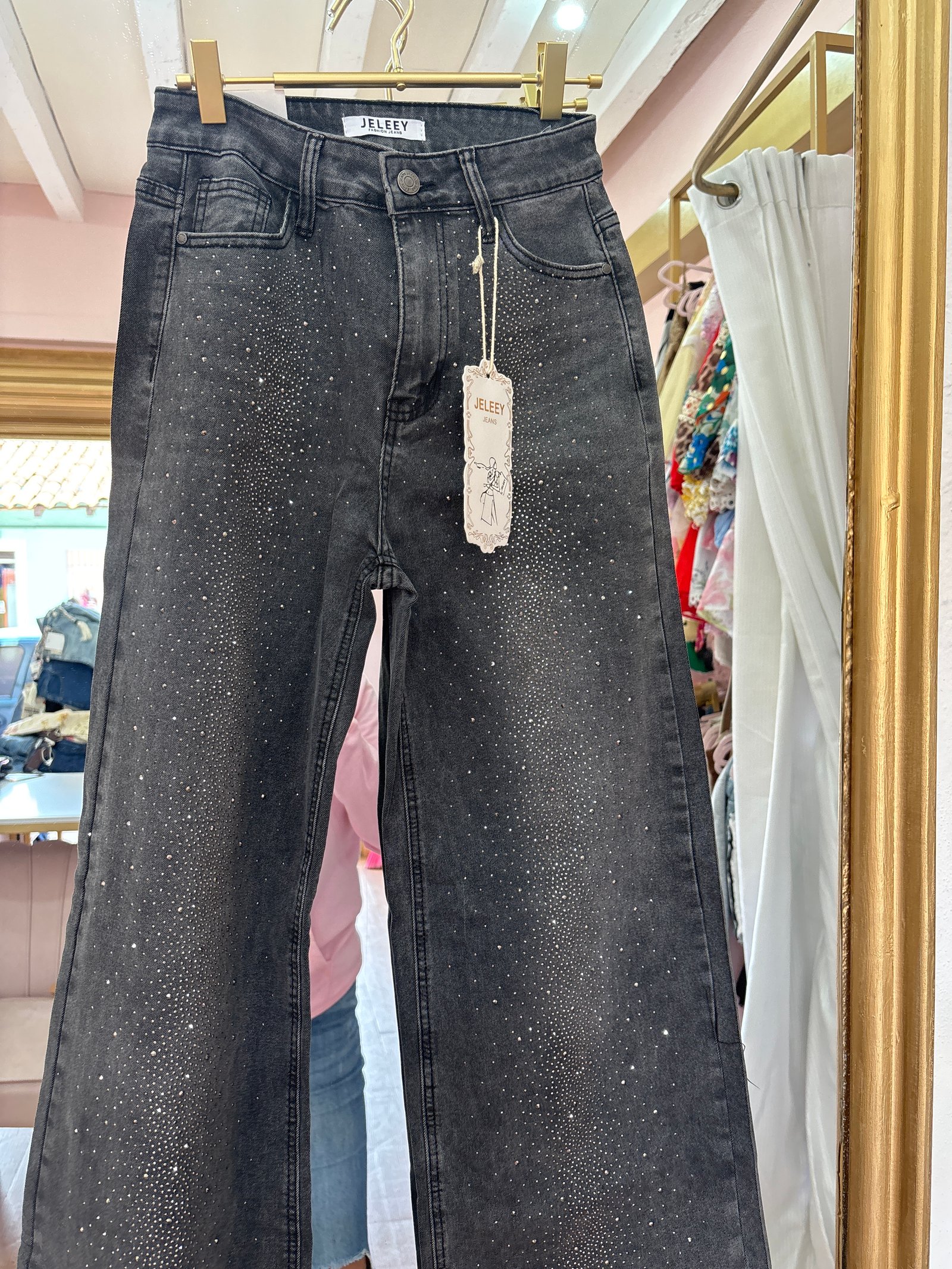 Pantalón de brillos