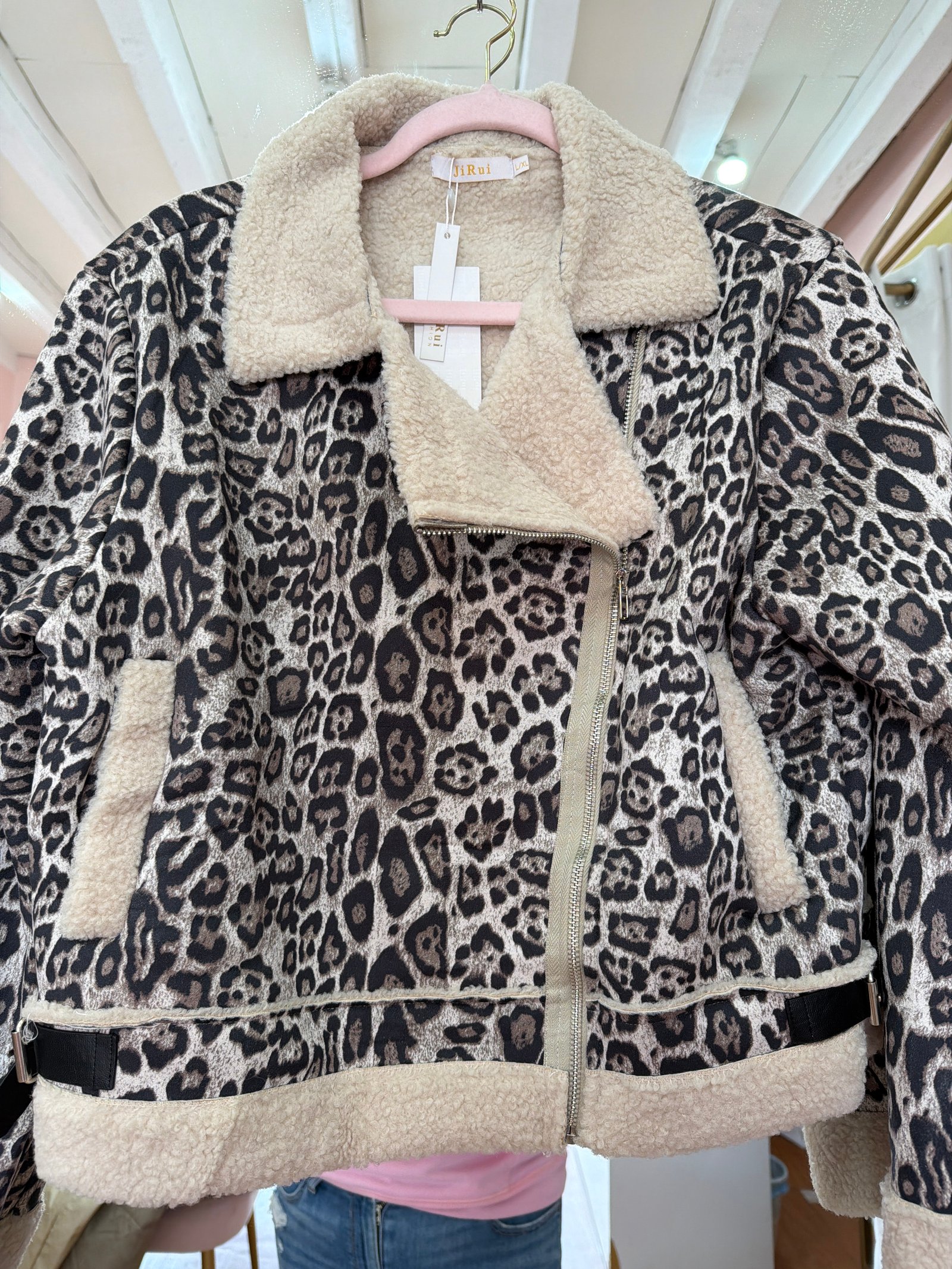 Chamarra animal print