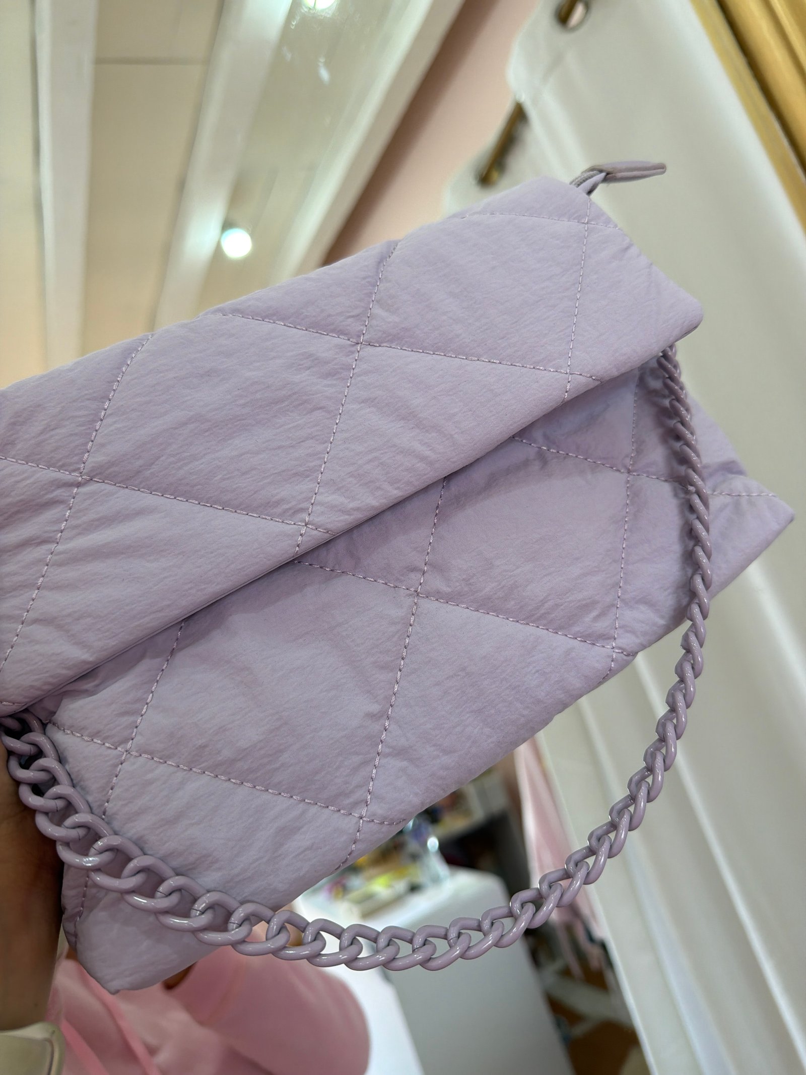 Bolsa morada ligera
