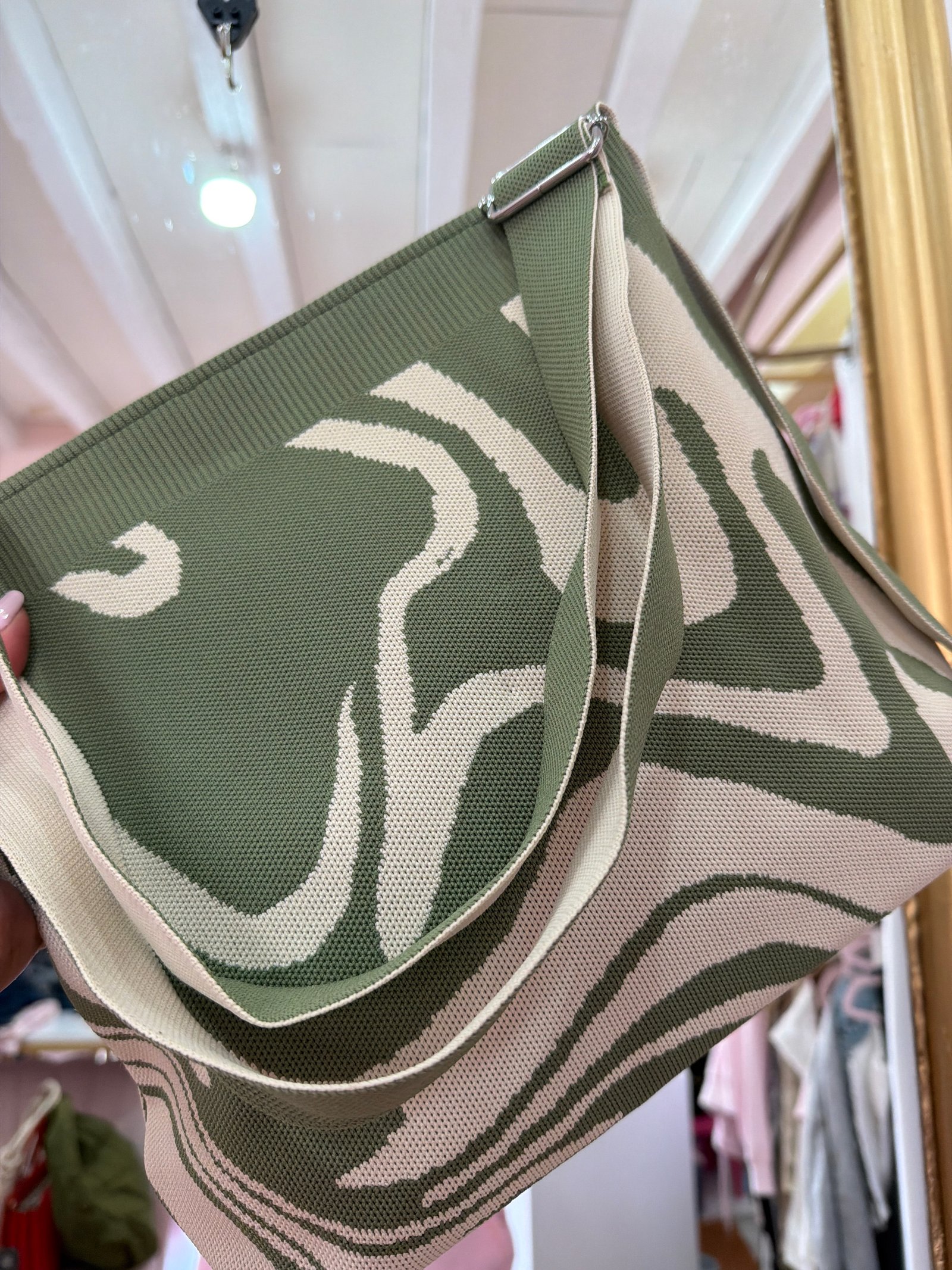 Bolsa cebra verde