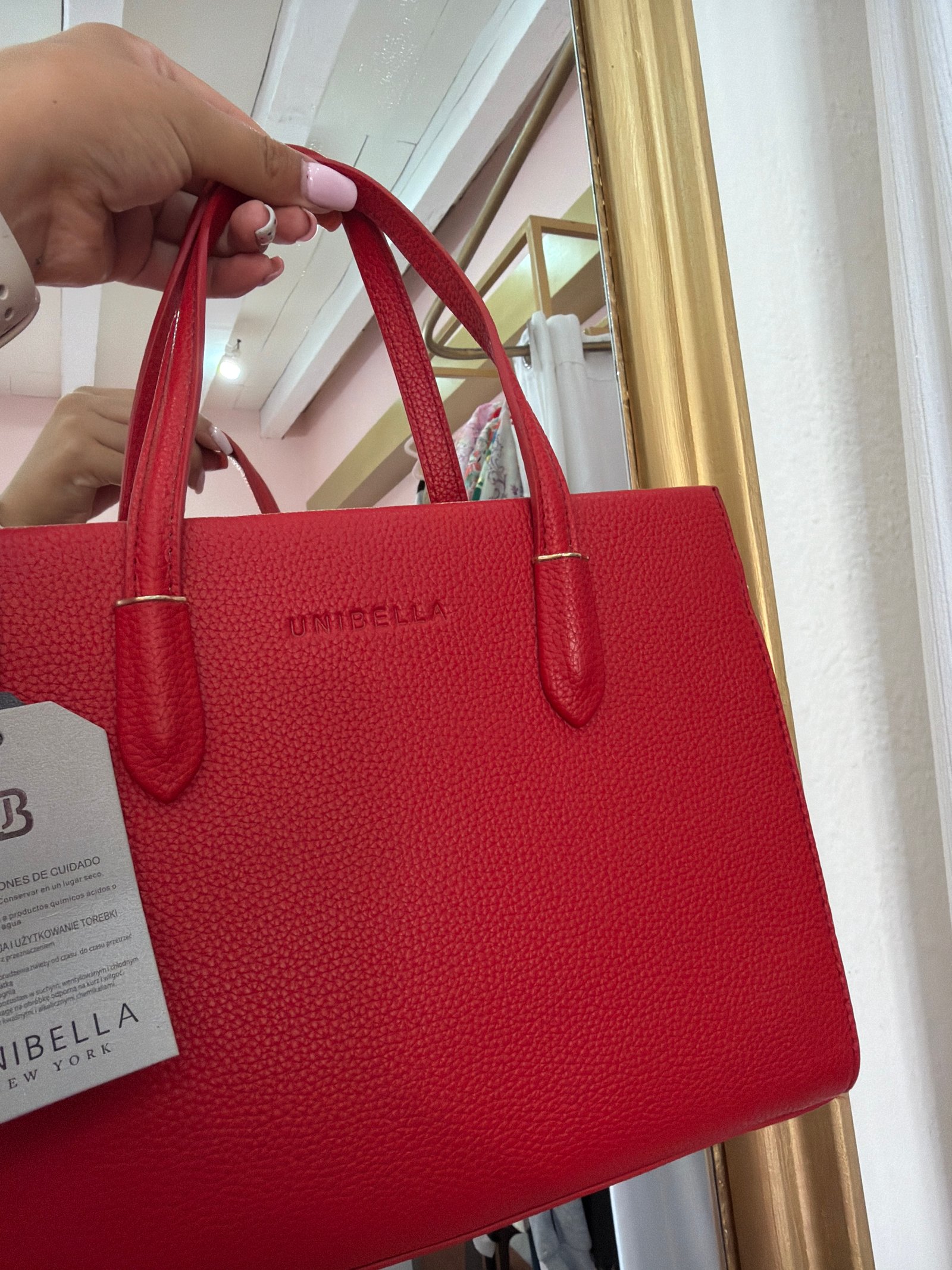 Bolsa roja