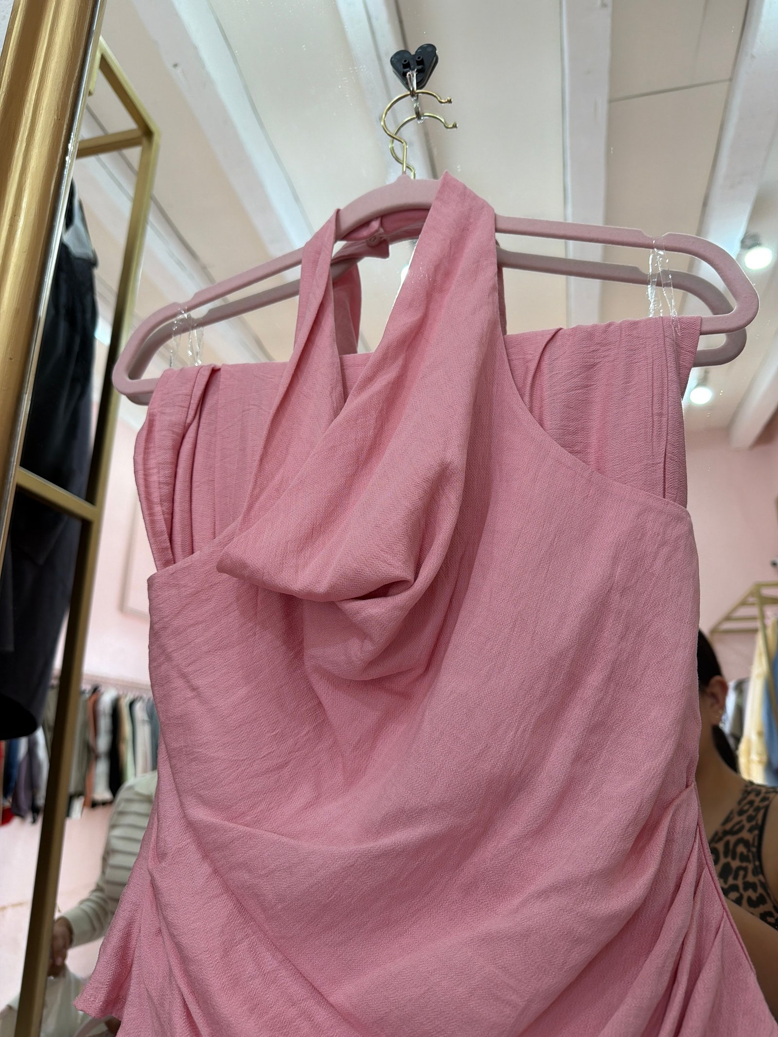 Conjunto rosa ligero