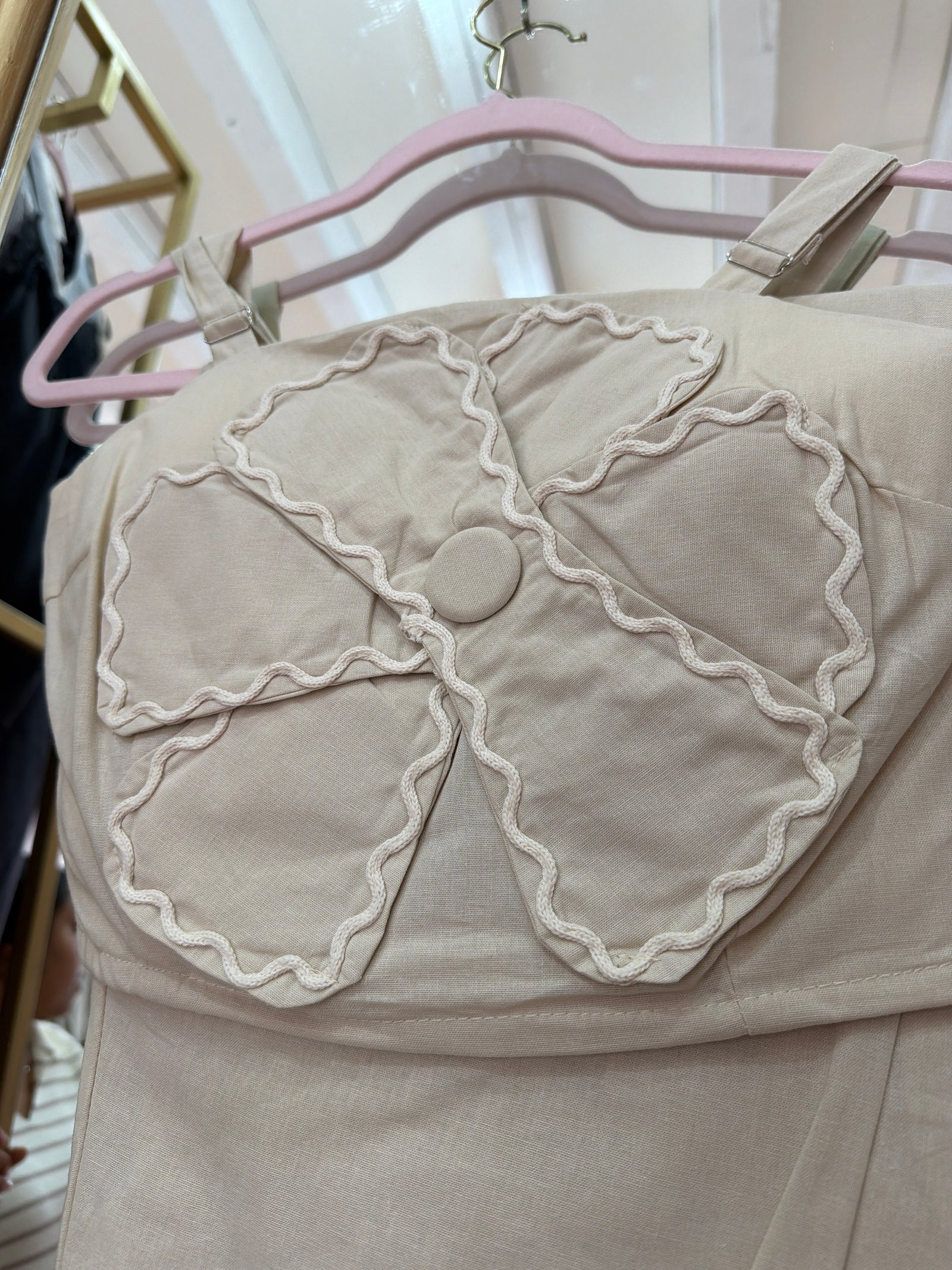 Conjunto beige