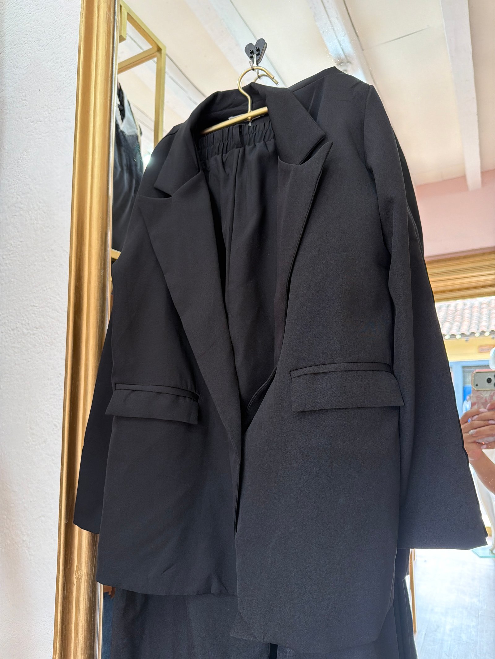 Conjunto negro formal