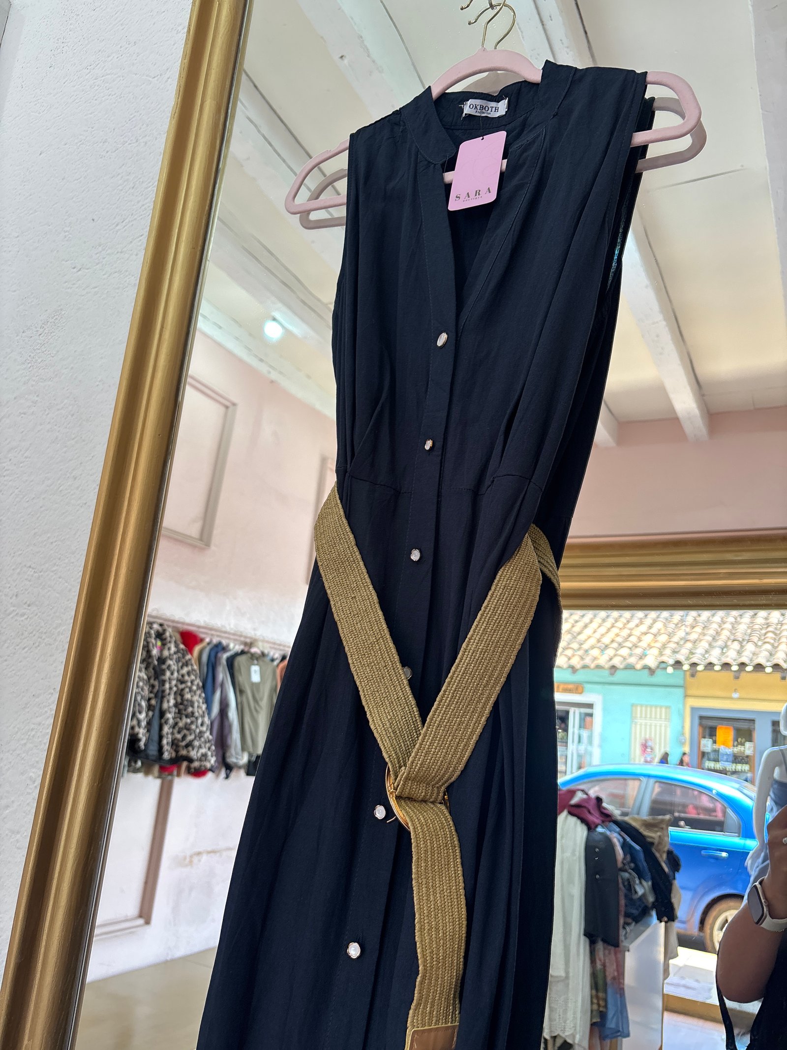 Vestido azul cinturón hilo