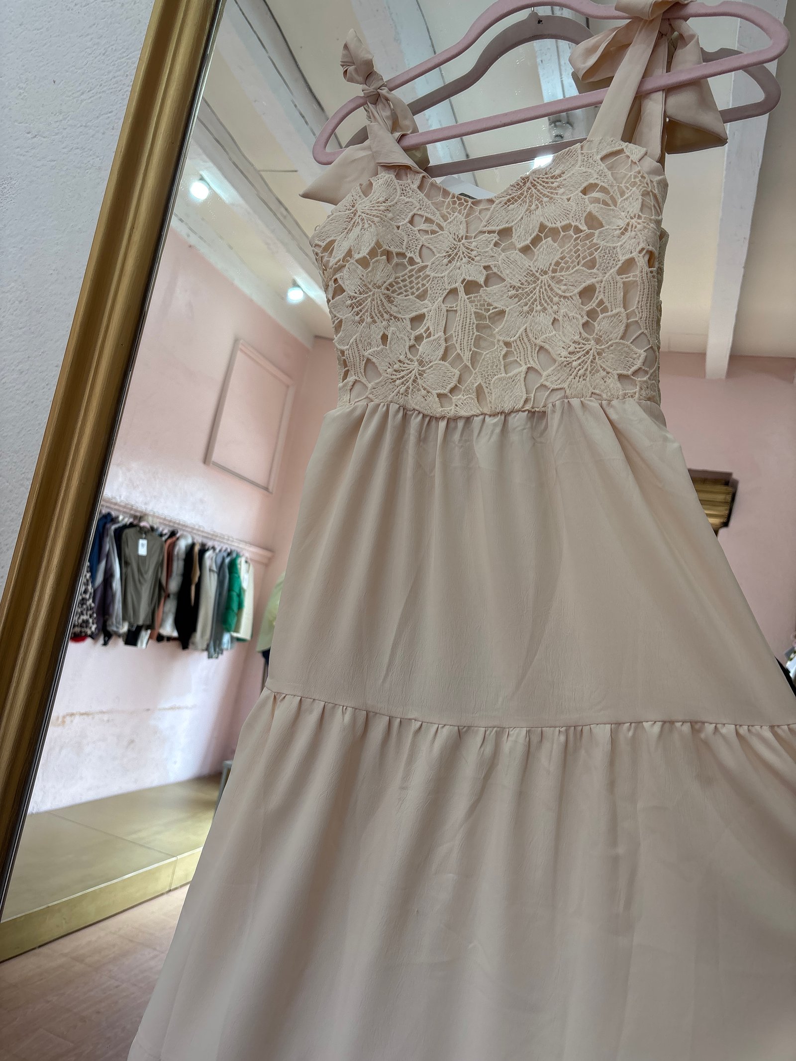 Vestido beige
