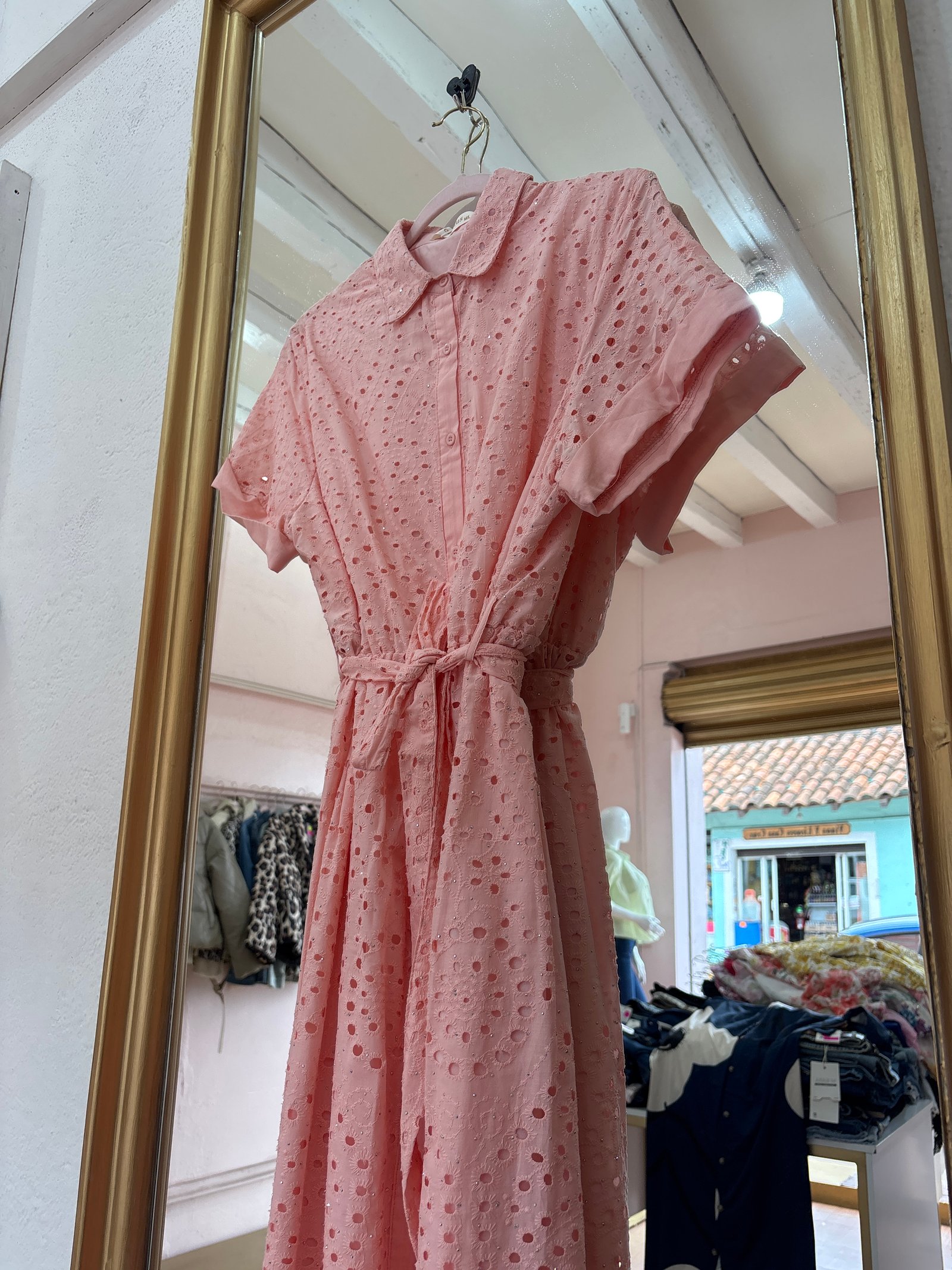 Vestido rosa brillos