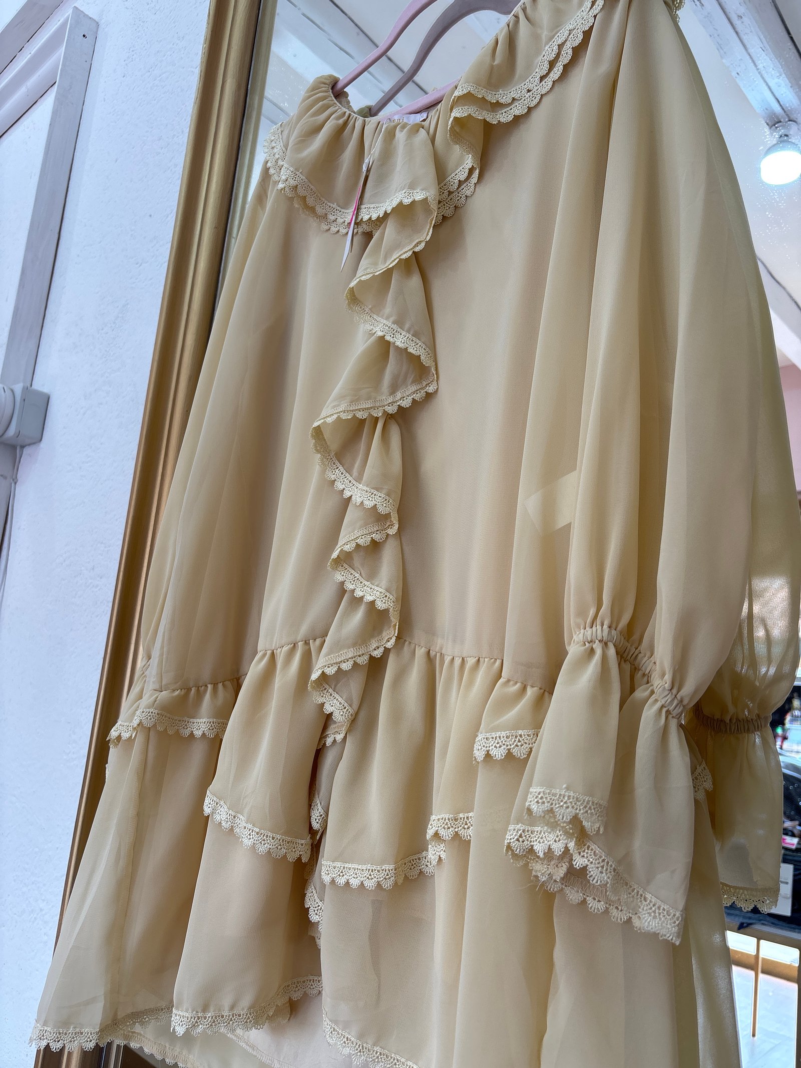 Vestido de olanes