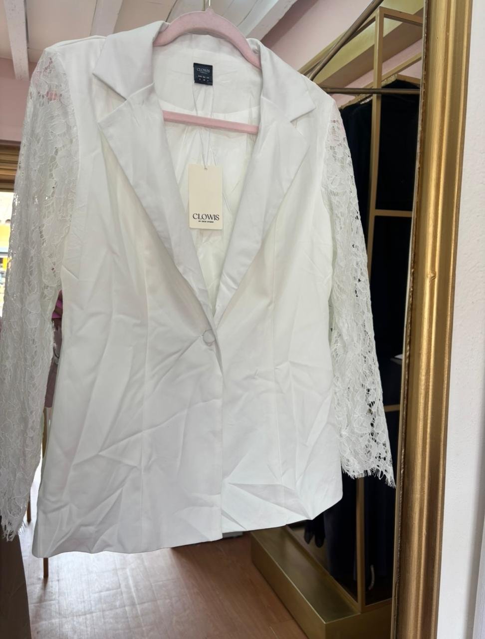 Blazer de encaje