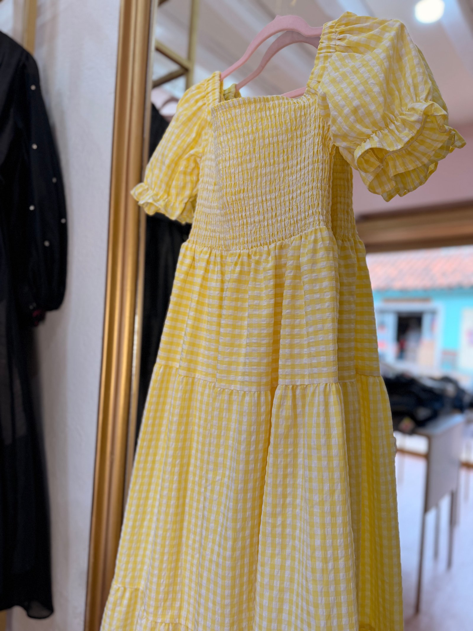 Vestido amarillo cuadros